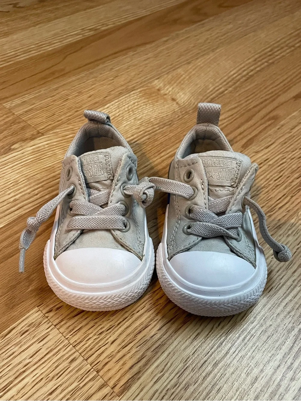 Converse Chuck Taylor All Star Slip-On Baby Sneakers Size 3 Gray